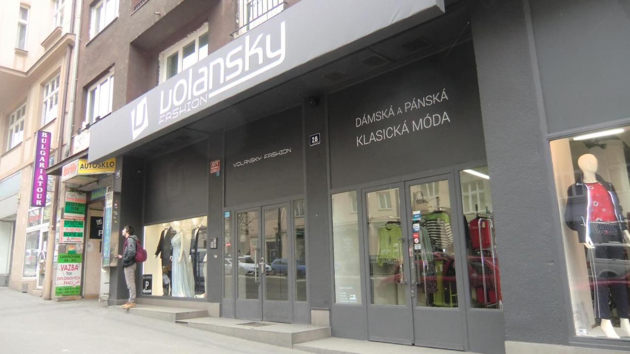Hu Appartement Praag Buitenkant foto