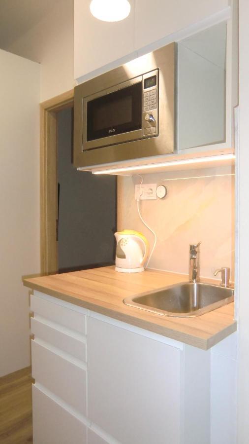 Hu Appartement Praag Buitenkant foto