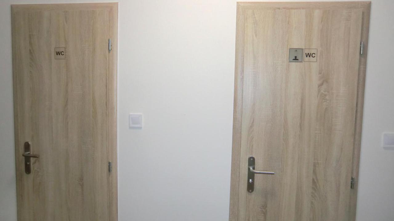 Hu Appartement Praag Buitenkant foto